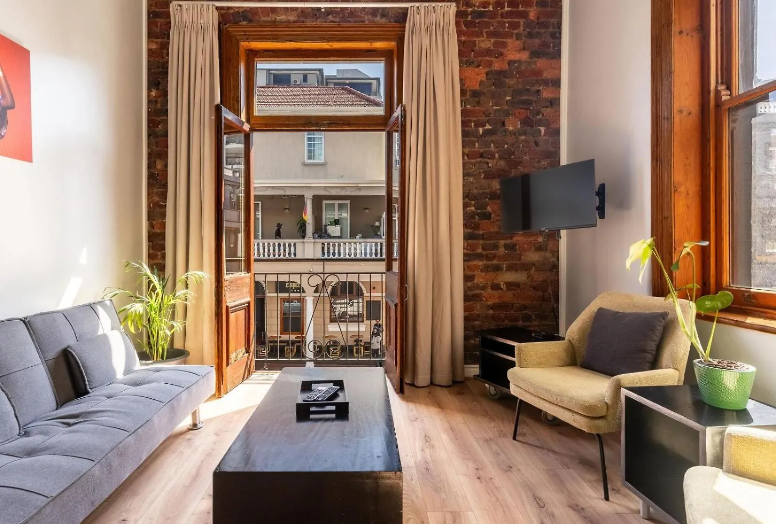 Long Street Self Catering Apartments Cape Town